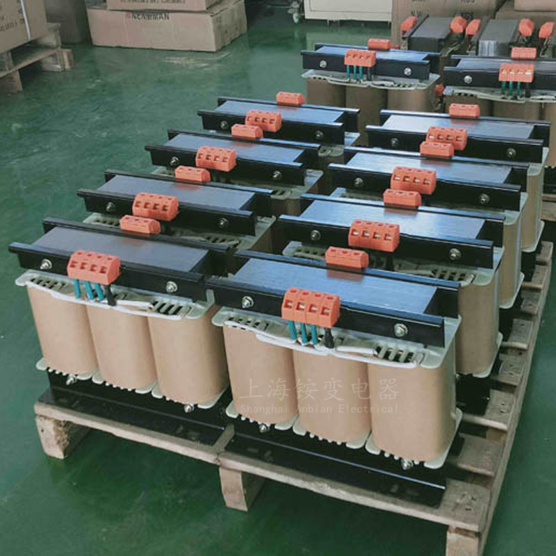 8kva 380v/220v