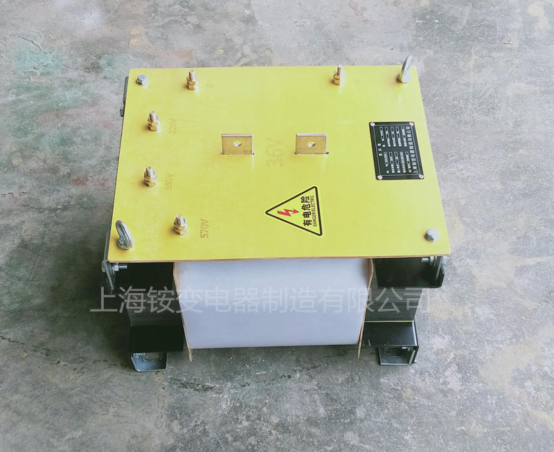 隔離降壓變壓器 PDG-44J 兩相 輸入380V 輸出電壓36V/40V