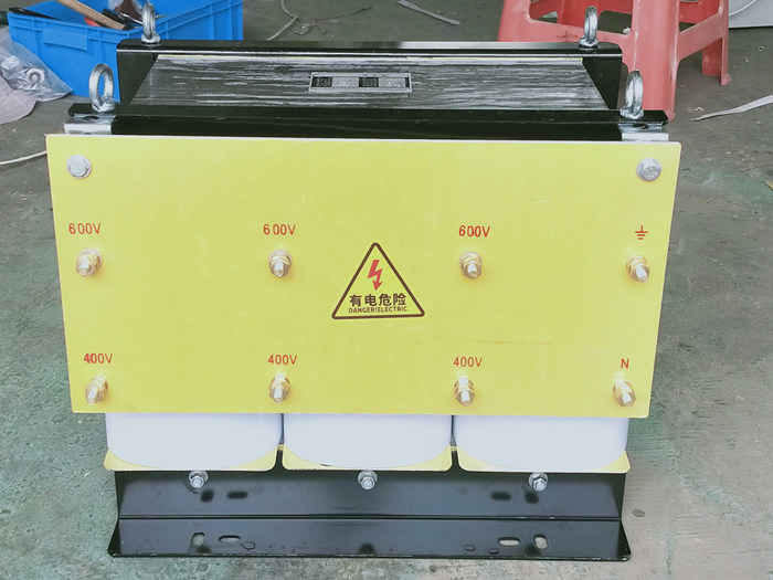 30kva 0.69kv/0.4kv dyn11 60hz